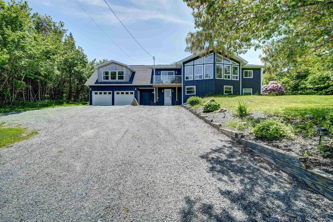 House in Whites Lake, Nova Scotia, Canada 1 - 18261032
