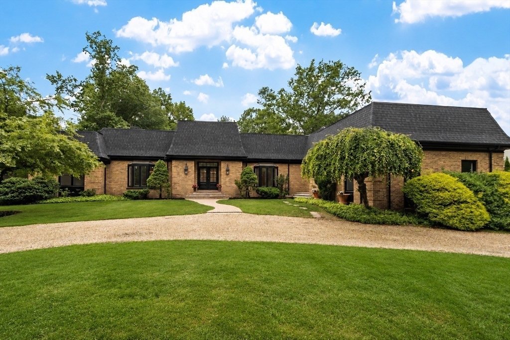 House in Lynnfield, Massachusetts, United States 1 - 18266045