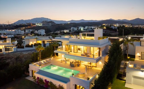 Villa a Cancelada, Estepona, Andalusia 1