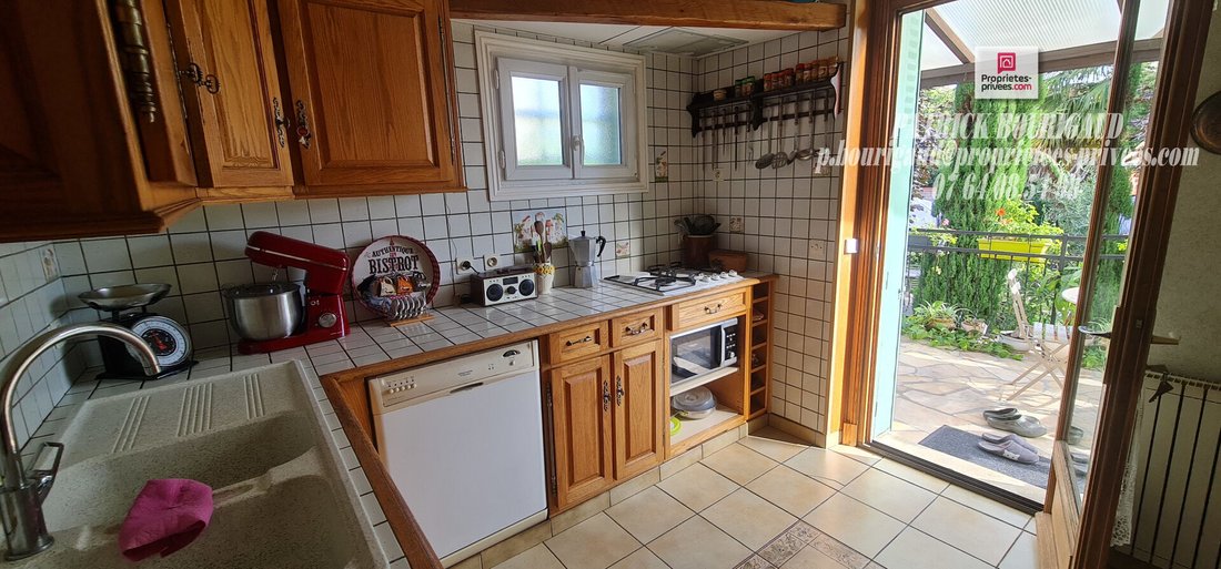 Villa in Rosny-sous-Bois, Ile-de-France, France 3 - 18266567