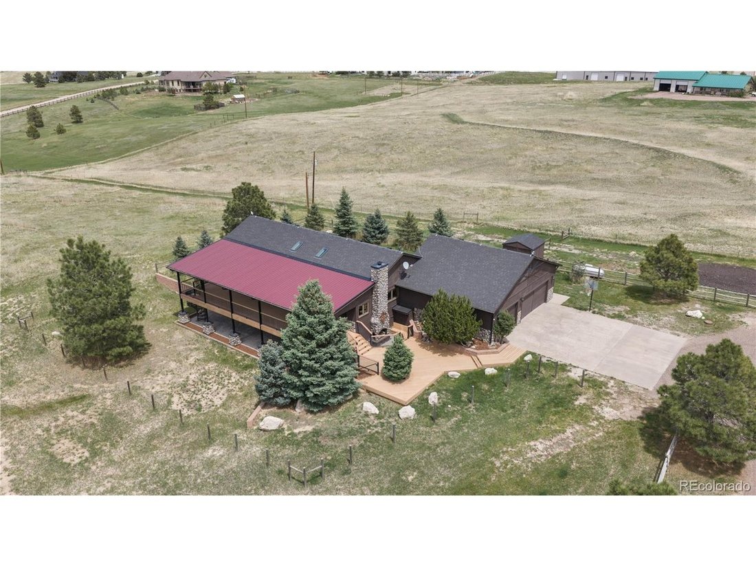 Farm Ranch in Elizabeth, Colorado, United States 3 - 18260863