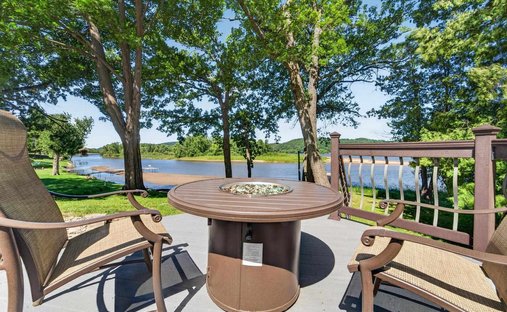 House in Lake Wisconsin, Wisconsin, United States 1