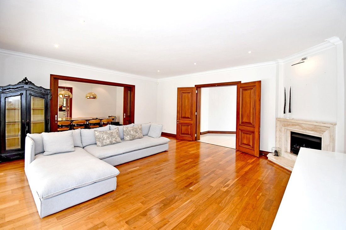 House in Illovo, Chislehurston, Gauteng 4 - 18262509