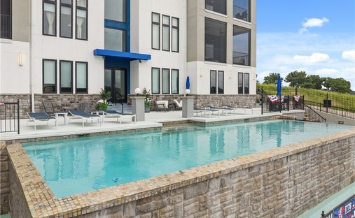 Condo in Sunrise Beach, Missouri, United States 1