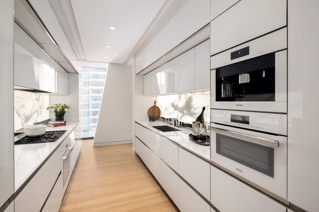 Condo in New York, New York, United States 3 - 18261732