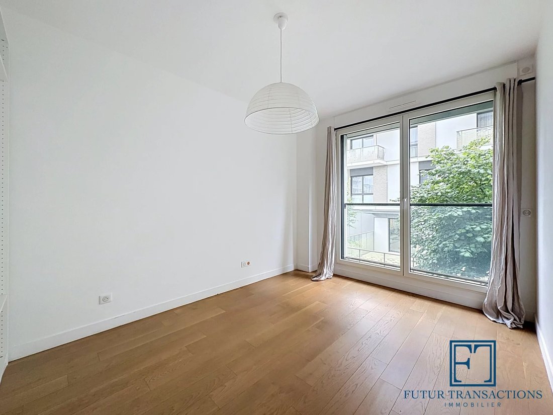 Apartment in Corentin Celton, Issy-les-Moulineaux, France 1 - 18261818