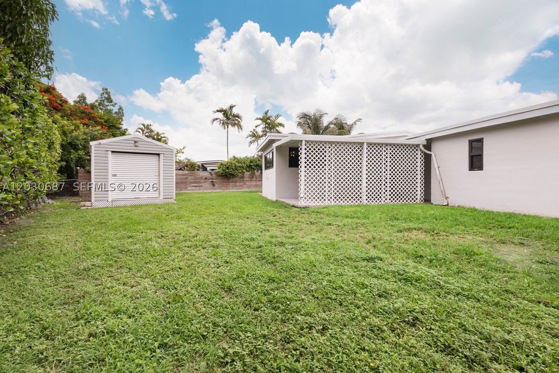 House in Miami, Florida, United States 5 - 18108971