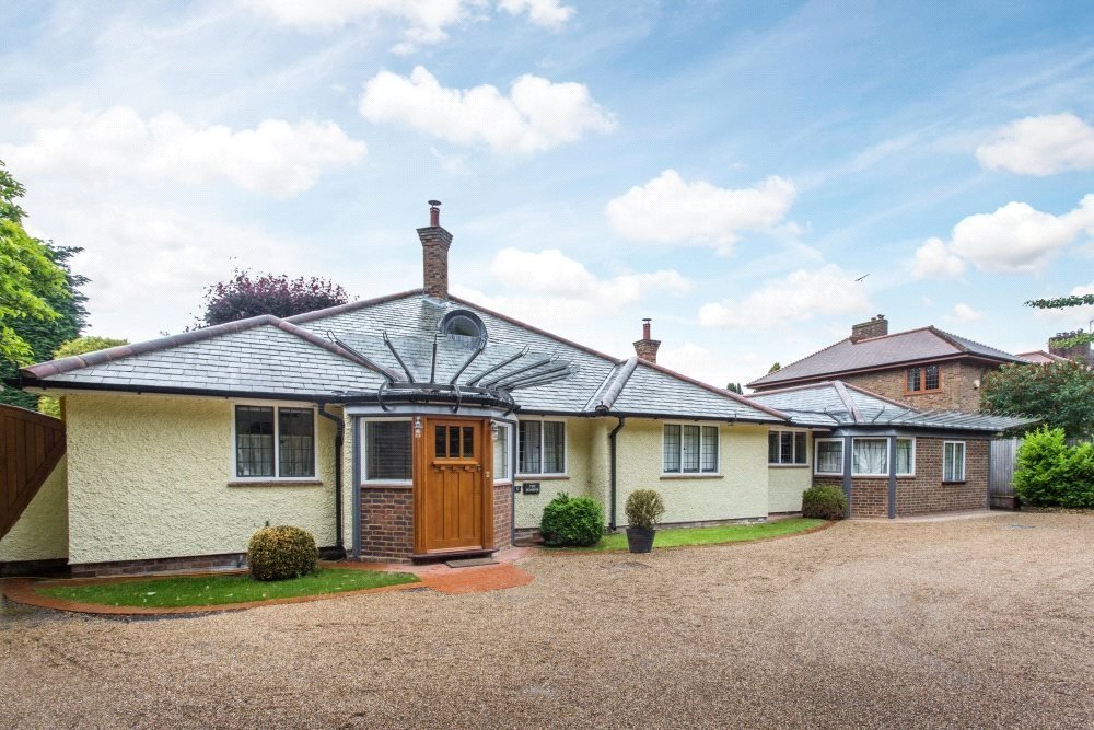House in Gerrards Cross, England 2 - 18261590