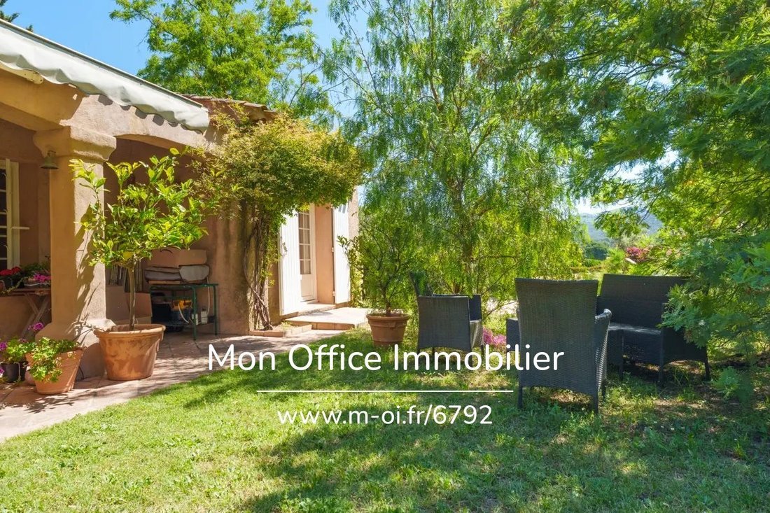 Villa in Les Freres-Les Cancades-Les Ginestes, Le Beausset, France 1 - 18261144