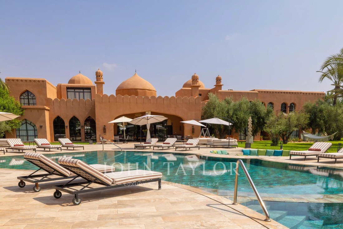 Villa in Menara, Marrakesh-Safi, Morocco 2 - 15082990