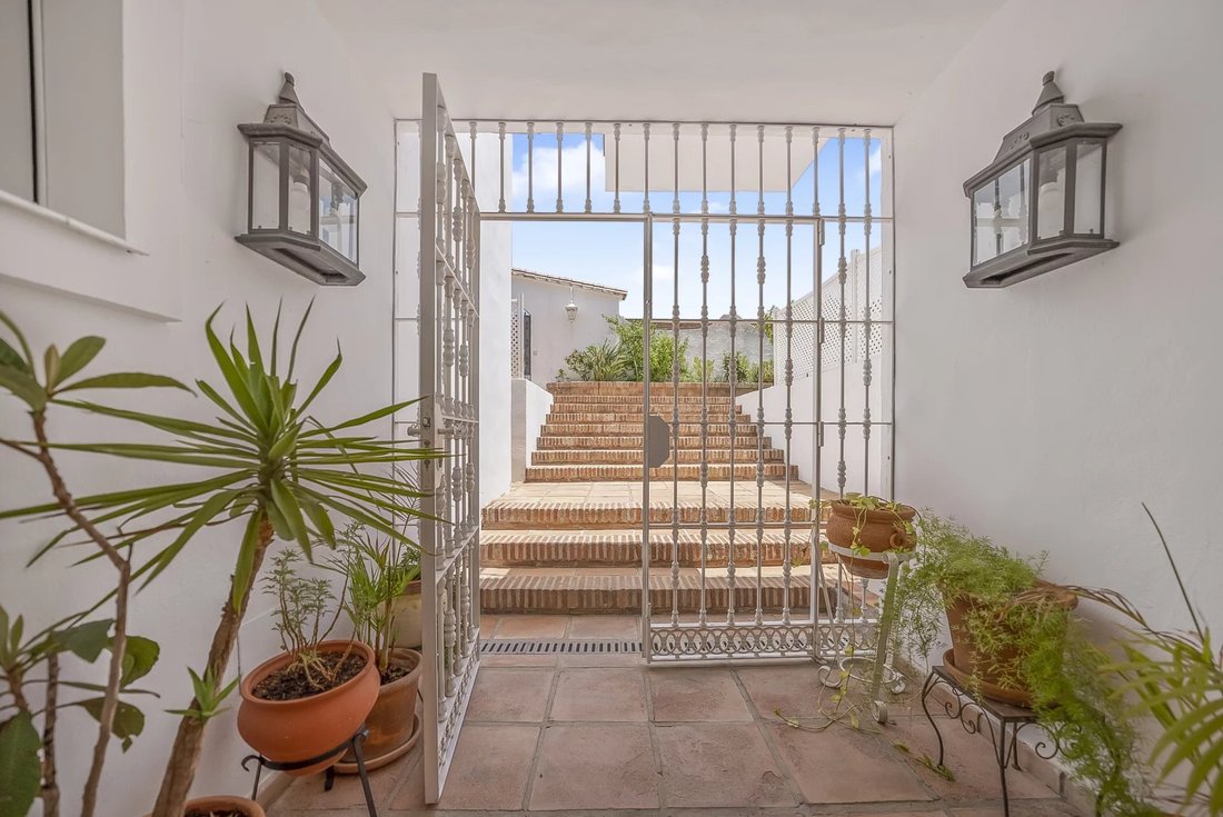 Haus in Estepona, Andalusien, Spanien 4 - 18260155