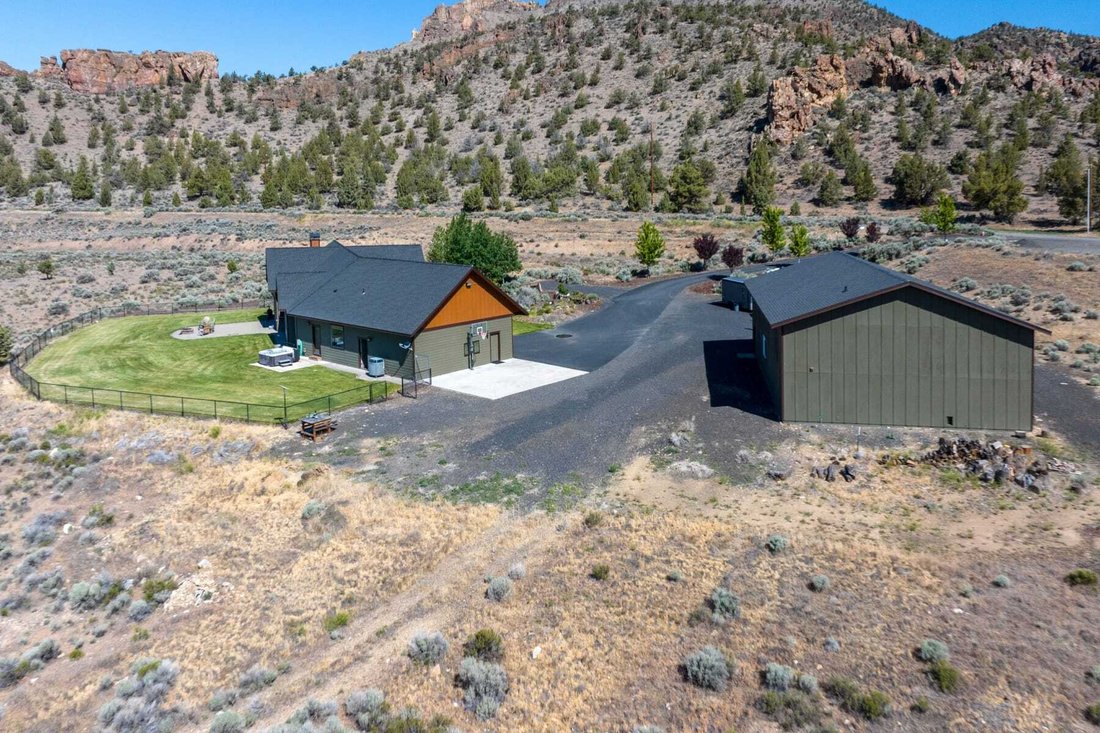 House in Terrebonne, Oregon, United States 4 - 18264424