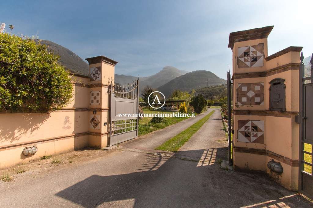 Villa in Strettoia-Capezzano-Valdicastello, Pietrasanta, Tuscany 1 - 12916569