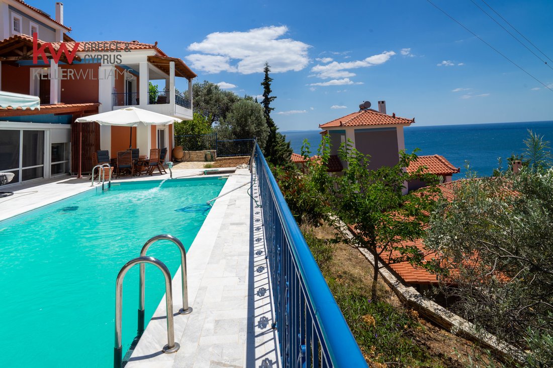 House in Community of Xiropigado, Peloponnese, Western Greece and the Ionian, Greece 1 - 18260739