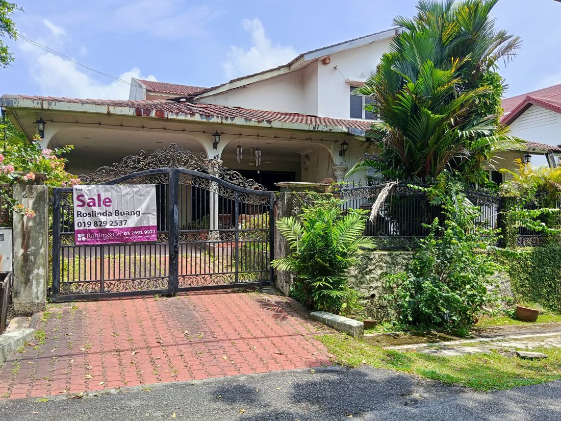 Petaling Jaya, Selangor, Malaysia 2 - 18260661