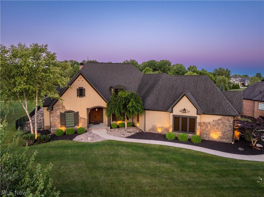 House in Massillon, Ohio, United States 2 - 18235922