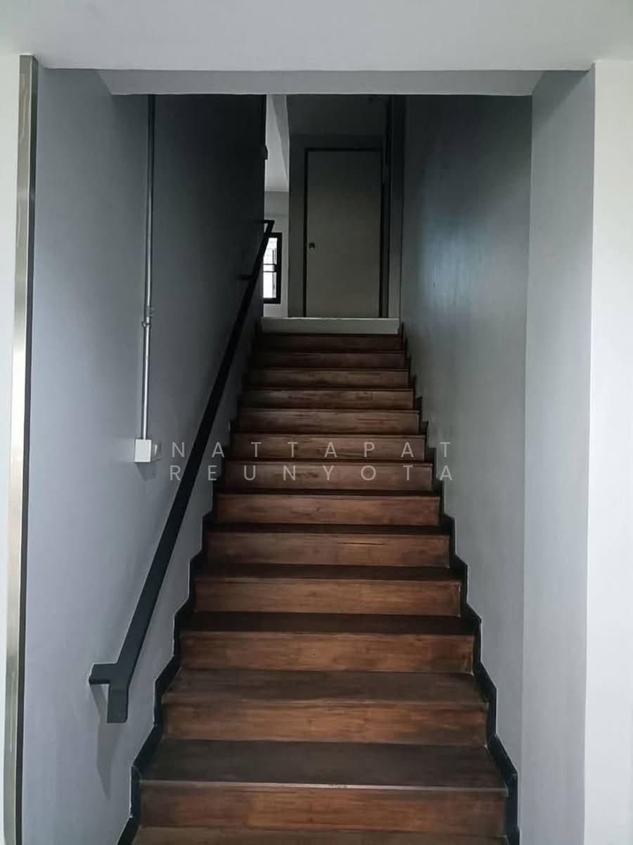 House in Bangkok, Krung Thep Maha Nakhon, Thailand 5 - 18262520