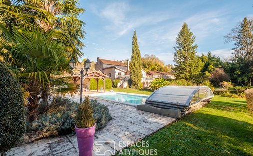Villa in Quincay, Nouvelle-Aquitaine, France 1