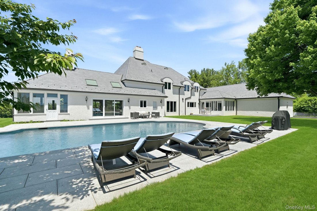 House in Mount Kisco, New York, United States 2 - 18260305