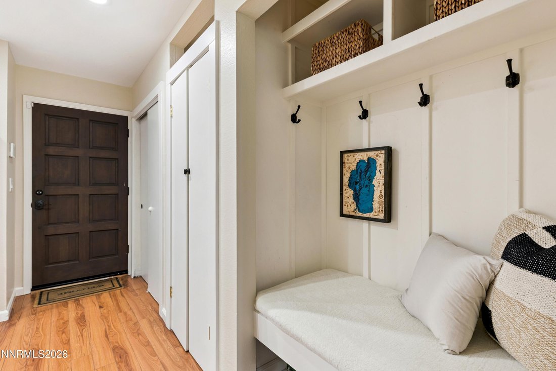 Condo in Incline Village, Nevada, United States 4 - 18260164