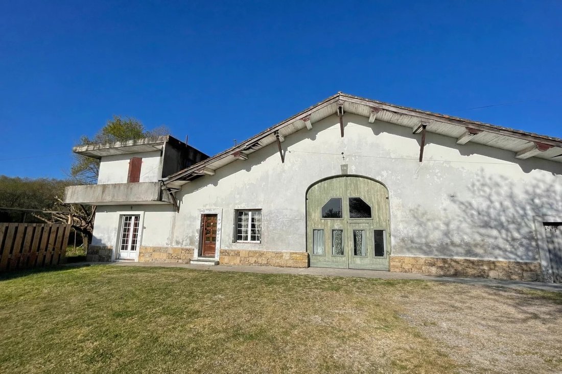 House in La Réole, Nouvelle-Aquitaine, France 2 - 18266293
