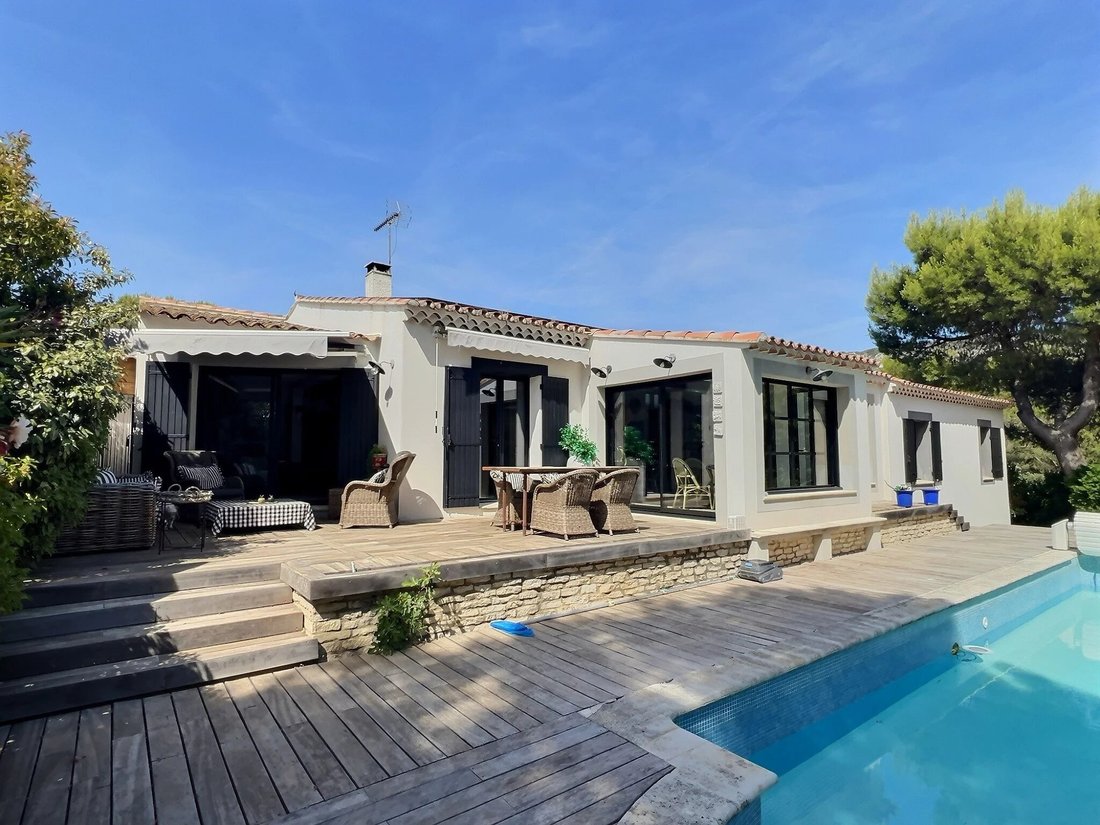 House in Taillades, Provence-Alpes-Côte d'Azur, France 1 - 18261892