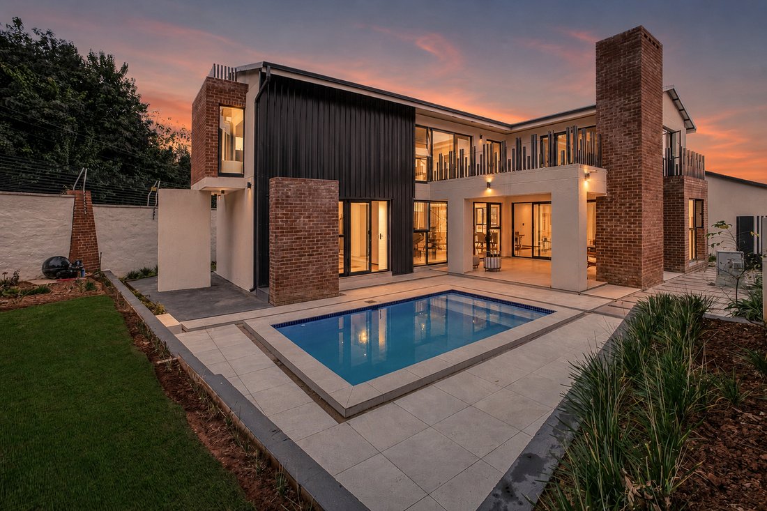 House in Sandton, Gauteng, South Africa 1 - 18262512