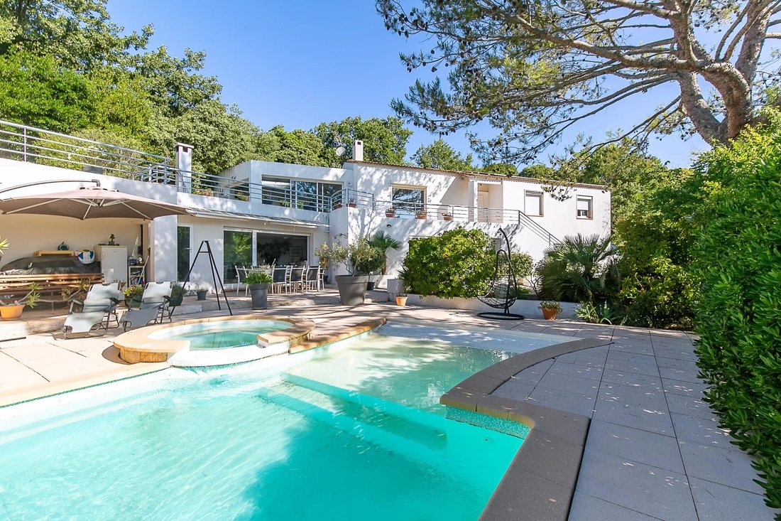 Maison à Peypin, Provence-Alpes-Côte d'Azur, France 2 - 18261975