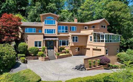 House in Lake Oswego, Oregon, United States 1