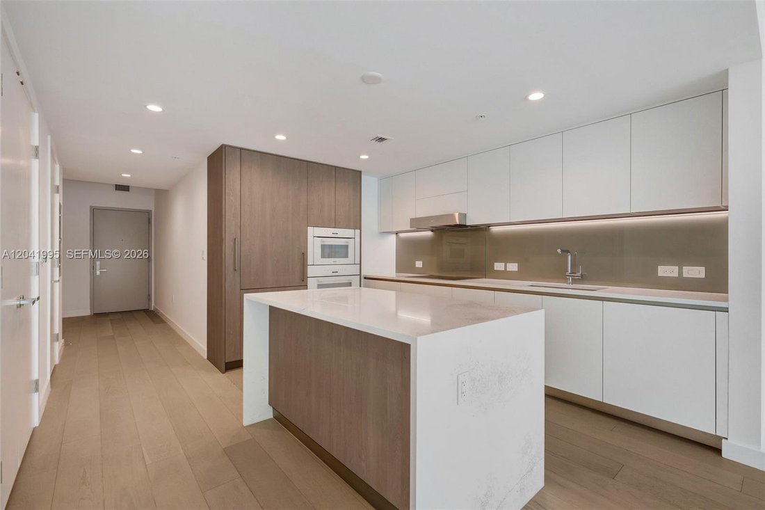 Condo in Bal Harbour, Florida, United States 3 - 18261678