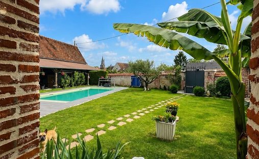 House in Chaumont-en-Vexin, Hauts-de-France, France 1