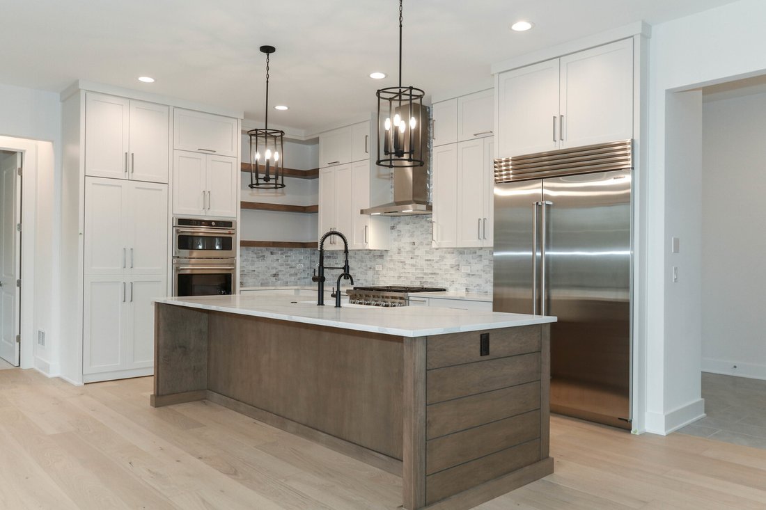 House in St. Charles, Illinois, United States 2 - 18264646