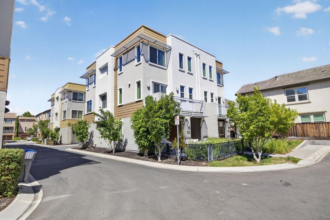 Townhouse in San Jose, California, United States 3 - 18263815