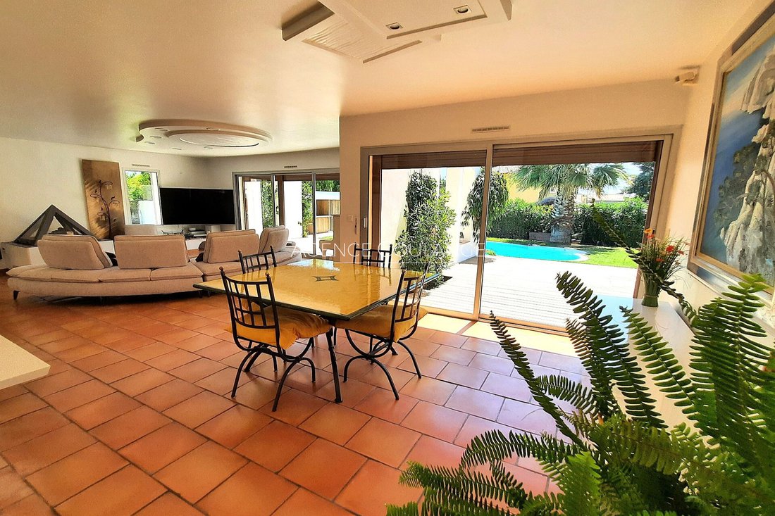 Villa in La Ciotat, Provence-Alpes-Côte d'Azur, France 2 - 18261617