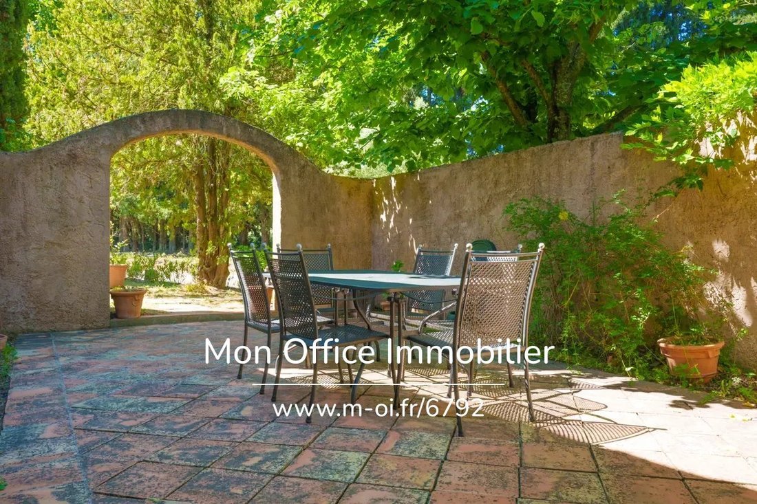 Villa in Les Freres-Les Cancades-Les Ginestes, Le Beausset, France 3 - 18261144