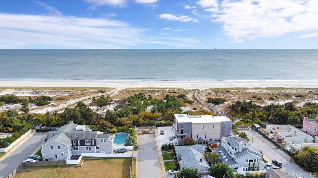 House in Long Beach, New York, United States 3 - 18260311