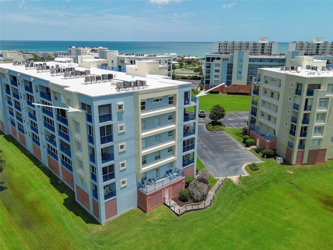 Condo in New Smyrna Beach, Florida, United States 1 - 18264430