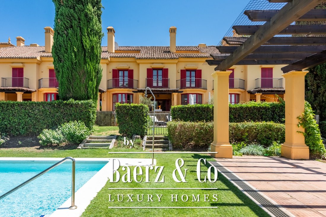 Townhouse in Sotogrande, San Roque, Andalusia 1 - 18265537