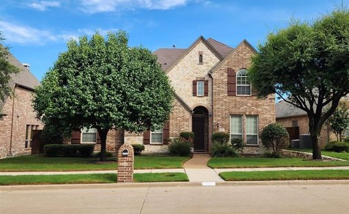 House in Frisco, Texas, United States 1