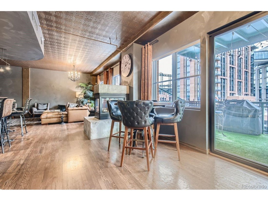Condo in Denver, Colorado, United States 3 - 18264064