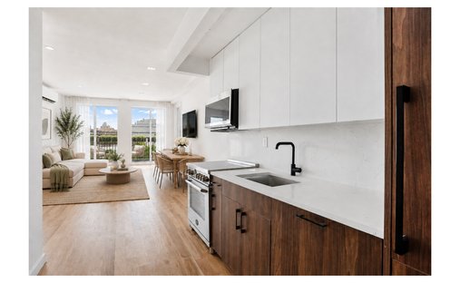 Condo in New York, New York, United States 1