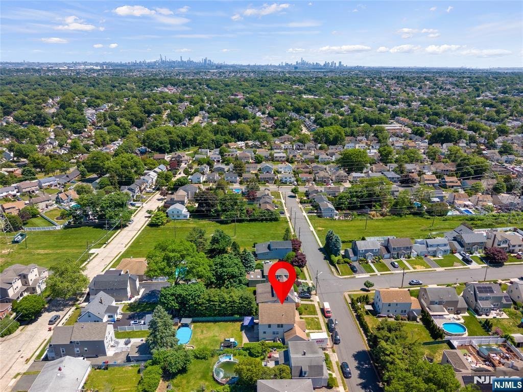 House in Nutley, New Jersey, United States 4 - 18007016