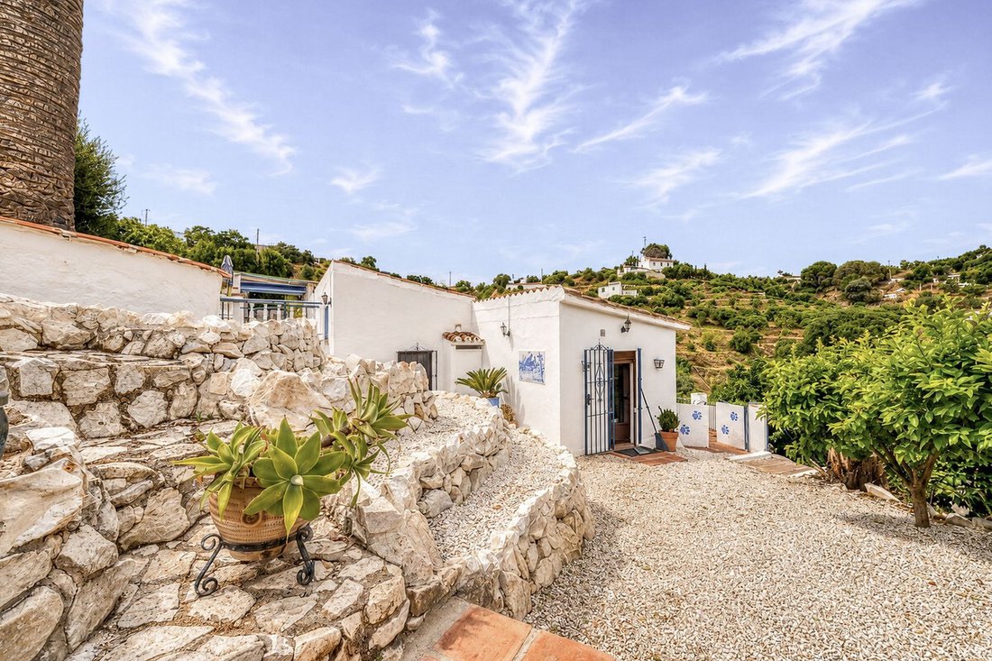 Villa in Alhaurin el Grande, Andalusia, Spain 2 - 18262179