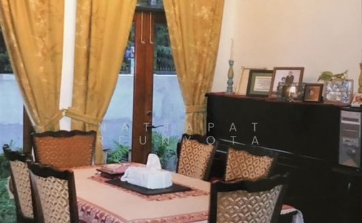 House in Bangkok, Krung Thep Maha Nakhon, Thailand 1