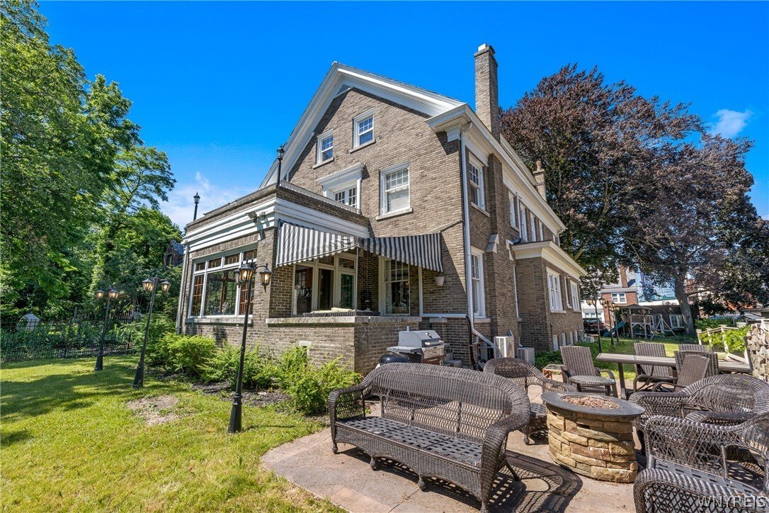 House in Niagara Falls, New York, United States 3 - 18242486