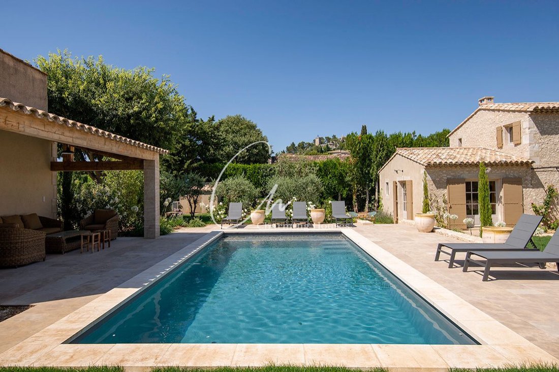 Villa in Eygalières, Provence-Alpes-Côte d'Azur, France 1 - 17976314