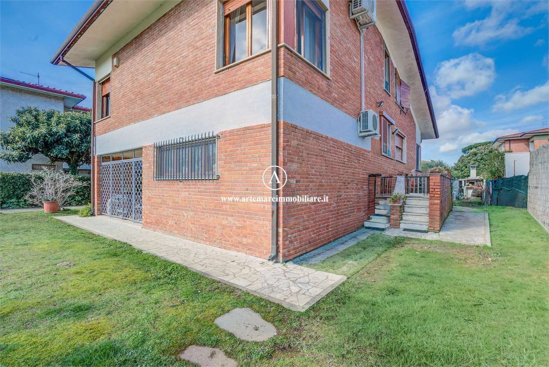 Villa in Caranna-Vaiana, Forte dei Marmi, Tuscany 5 - 18258018