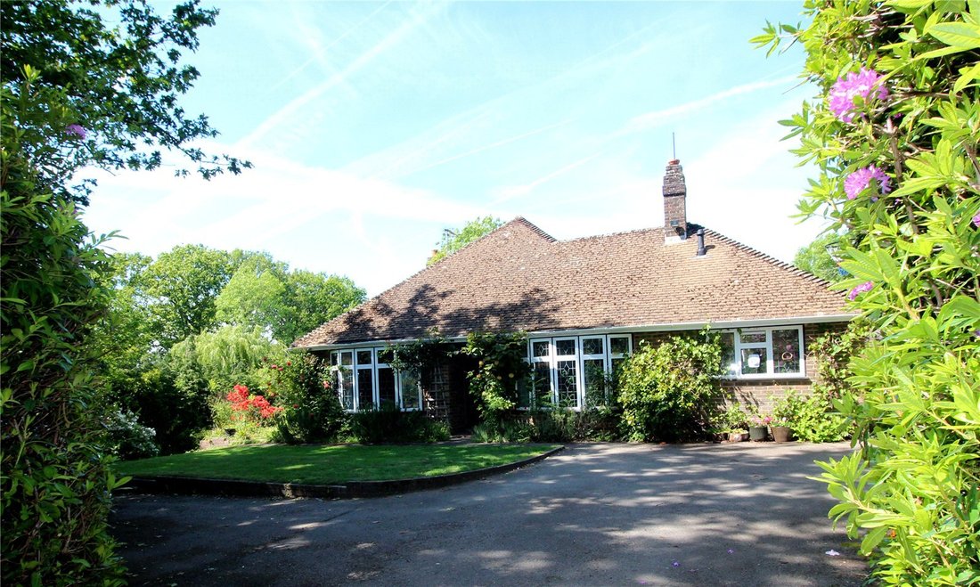 Bungalow in Balls Green, Hartfield, England 1 - 17372971