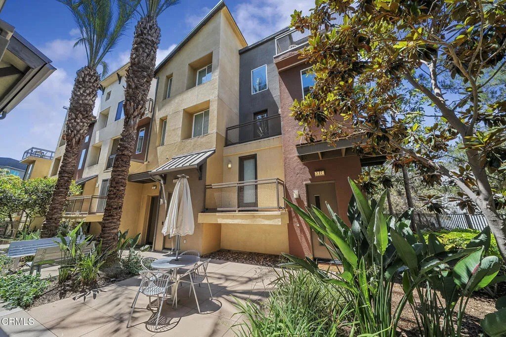 Condo in Irvine, California, United States 3 - 18260621