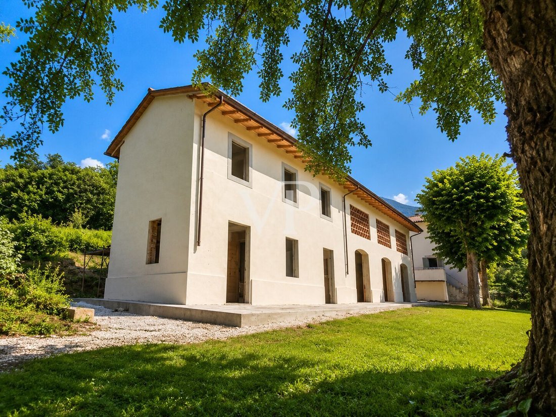 House in Camaiore, Tuscany, Italy 4 - 18261962